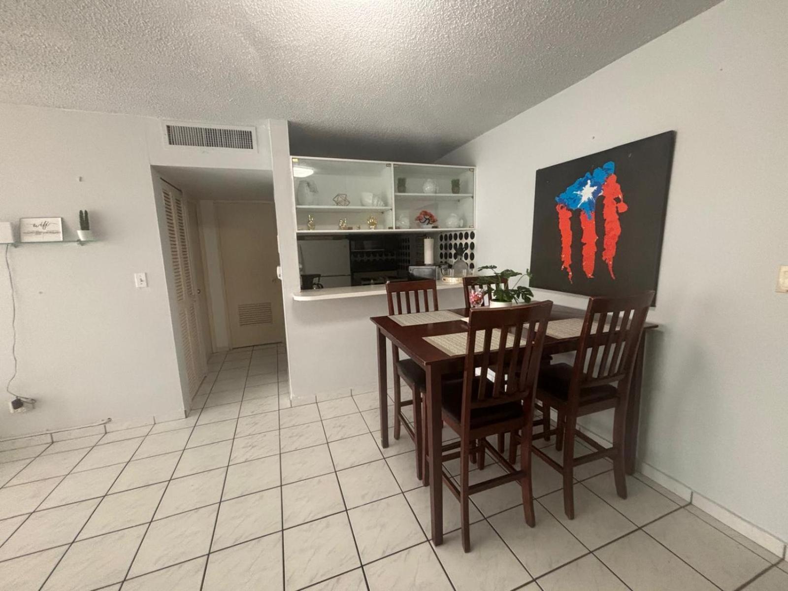 Marbella Apartments San Juan Pokój zdjęcie